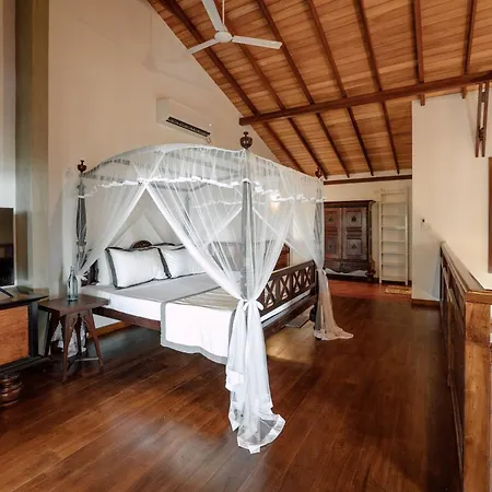 Pearl Divers Beachfront Apartment Unawatuna Buitenkant foto