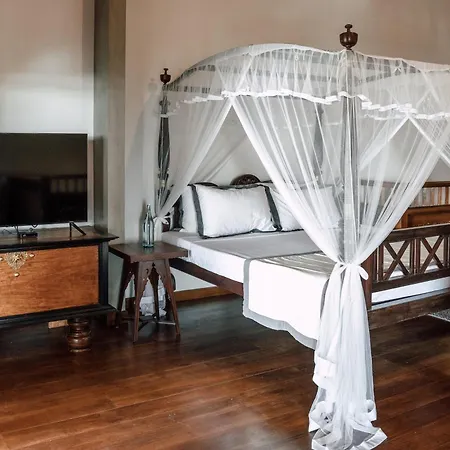Pearl Divers Beachfront Apartment Unawatuna Buitenkant foto