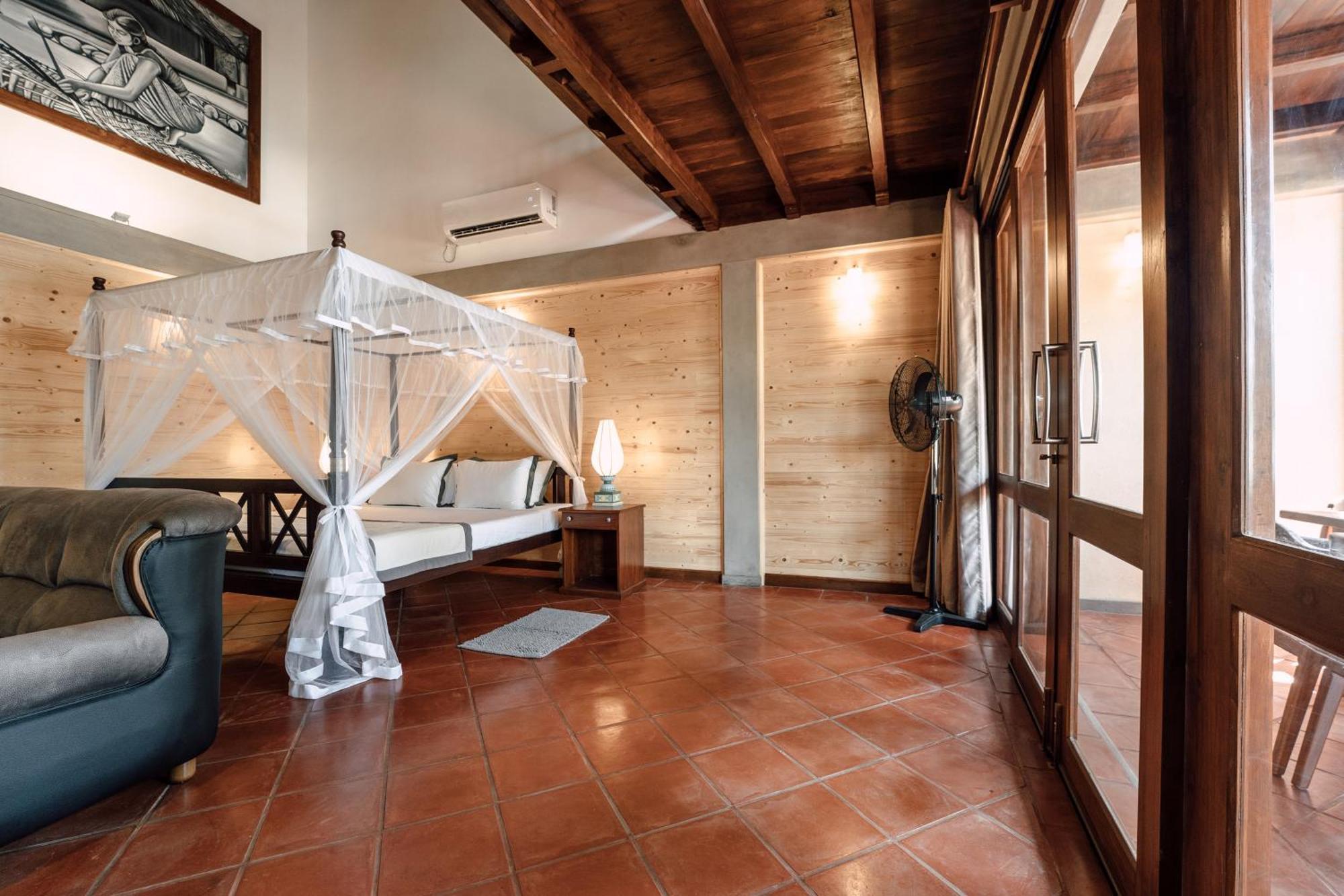 Apartment Pearl Divers Beachfront *